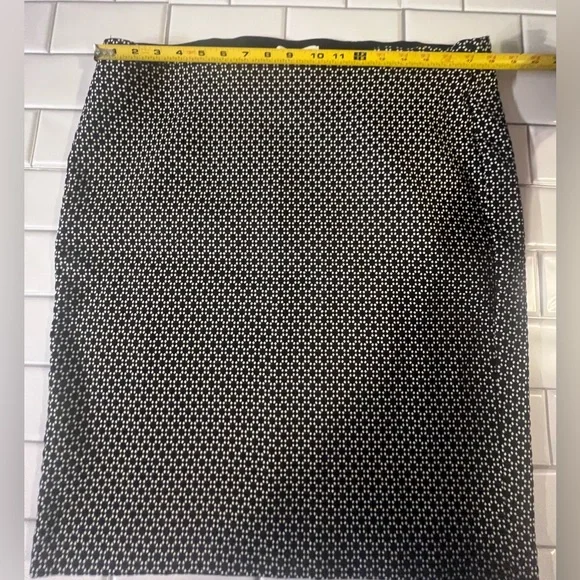 Elle Black and White Polka Dot Skirt - Picture 5 of 7